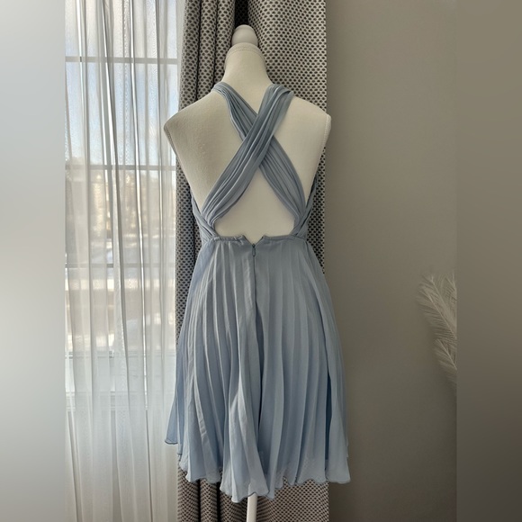 ASOS Cross-back Mini Dress (NEW) - Light blue - Picture 4 of 7